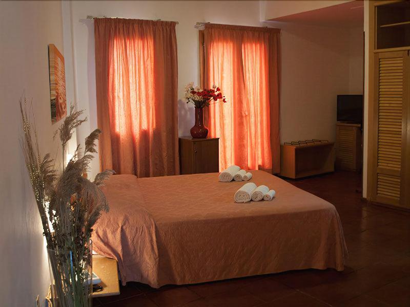 Hotel Garibaldi La Maddalena  Eksteriør bilde